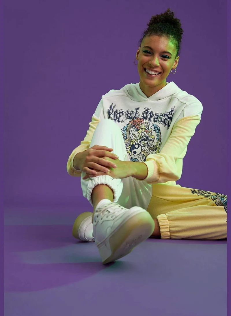 DeFacto Block Colour Printed Sweatshirt