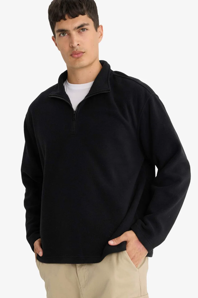 ديفاكتو Relax Fit Half Zippered Fleece Sweatshirt