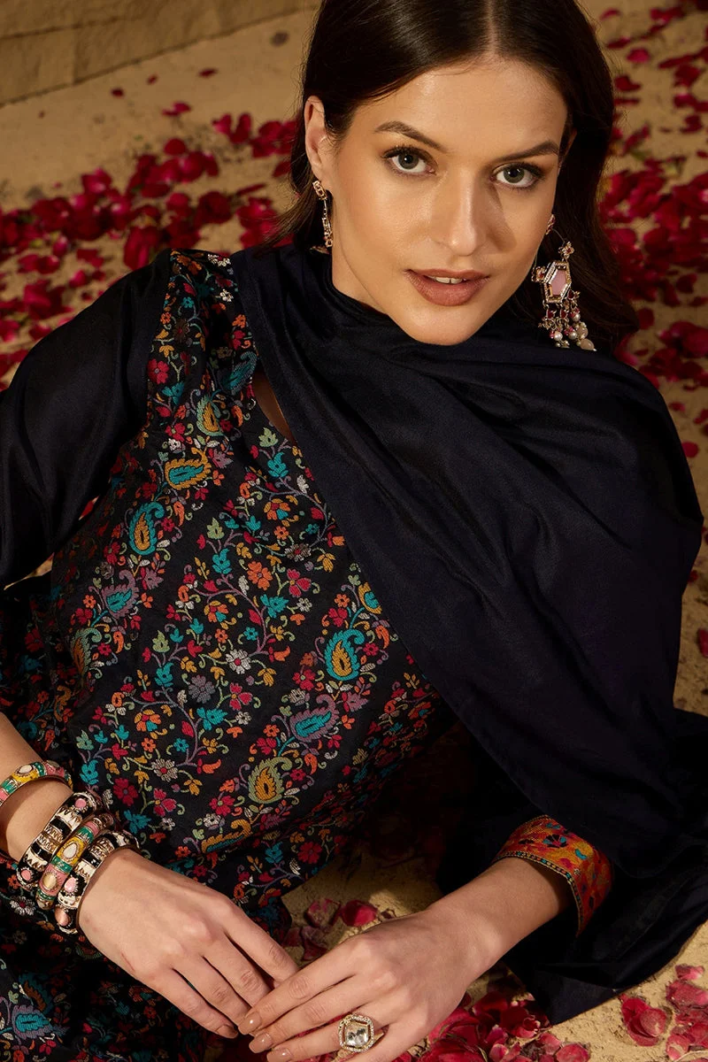 زيري سوق Navy Blue Silk Blend Woven Design Straight 3-Piece Anarkali Set