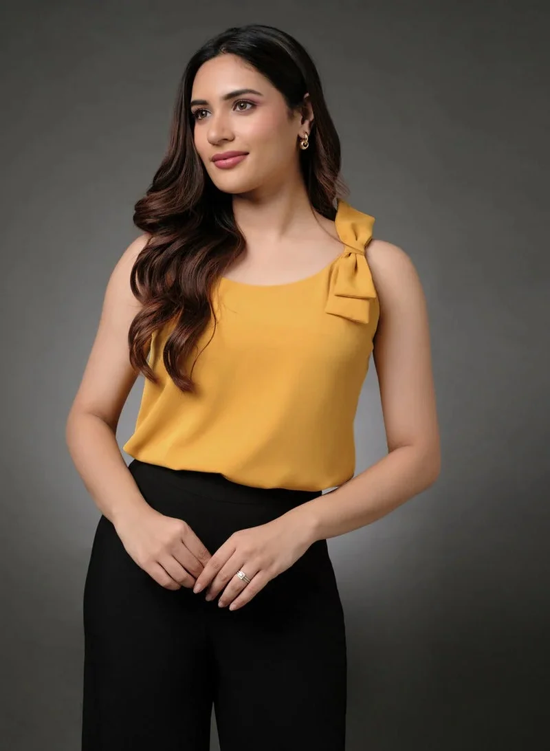 Zigzag Side Bow Detailed Yellow Top