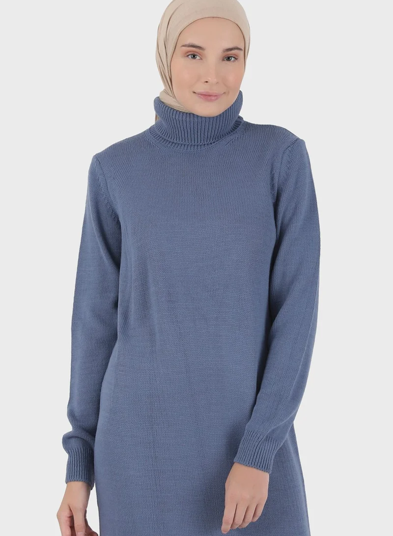 Refka by modanisa Turtle Neck Knitted Dress