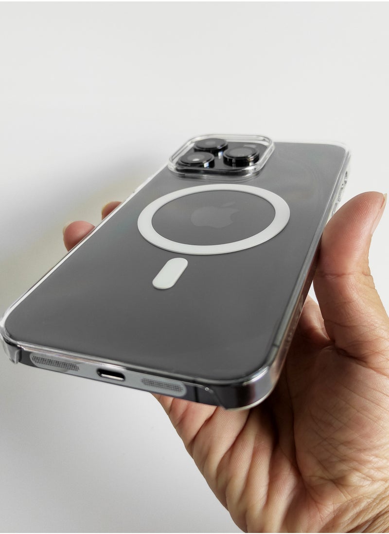iPhone 16 Pro Max Case With MagSafe Clear - pzsku/Z7B92DEEB28D8AD33234AZ/45/_/1733905047/70aee6a5-4a08-4f72-9291-26e45c27ac9e