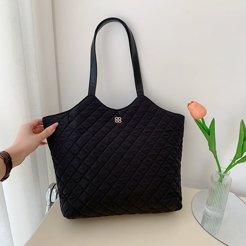 Korean Style Large Capacity Tote Bag New Casual Commuter Shoulder Bag Fashion Rhombus Embroidery Thread Handbag - Image 2