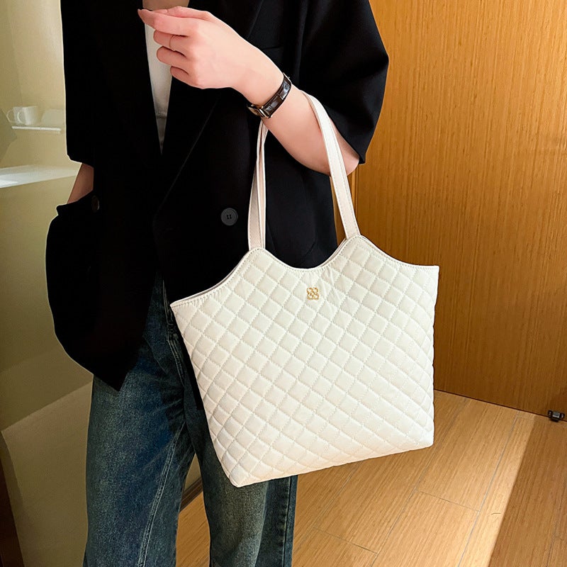 Korean Style Large Capacity Tote Bag New Casual Commuter Shoulder Bag Fashion Rhombus Embroidery Thread Handbag - Image 3