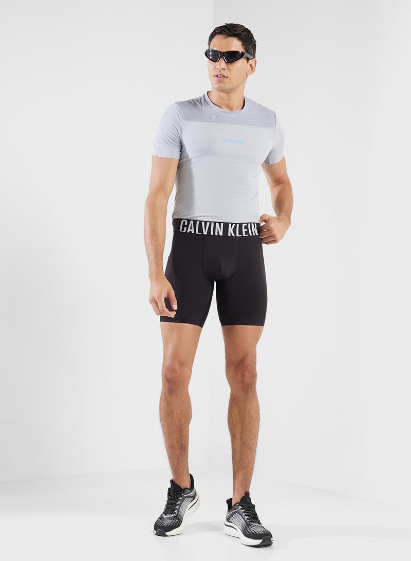 كالفن كلاين سبورت شورت ركوب الدراجات - Image 2