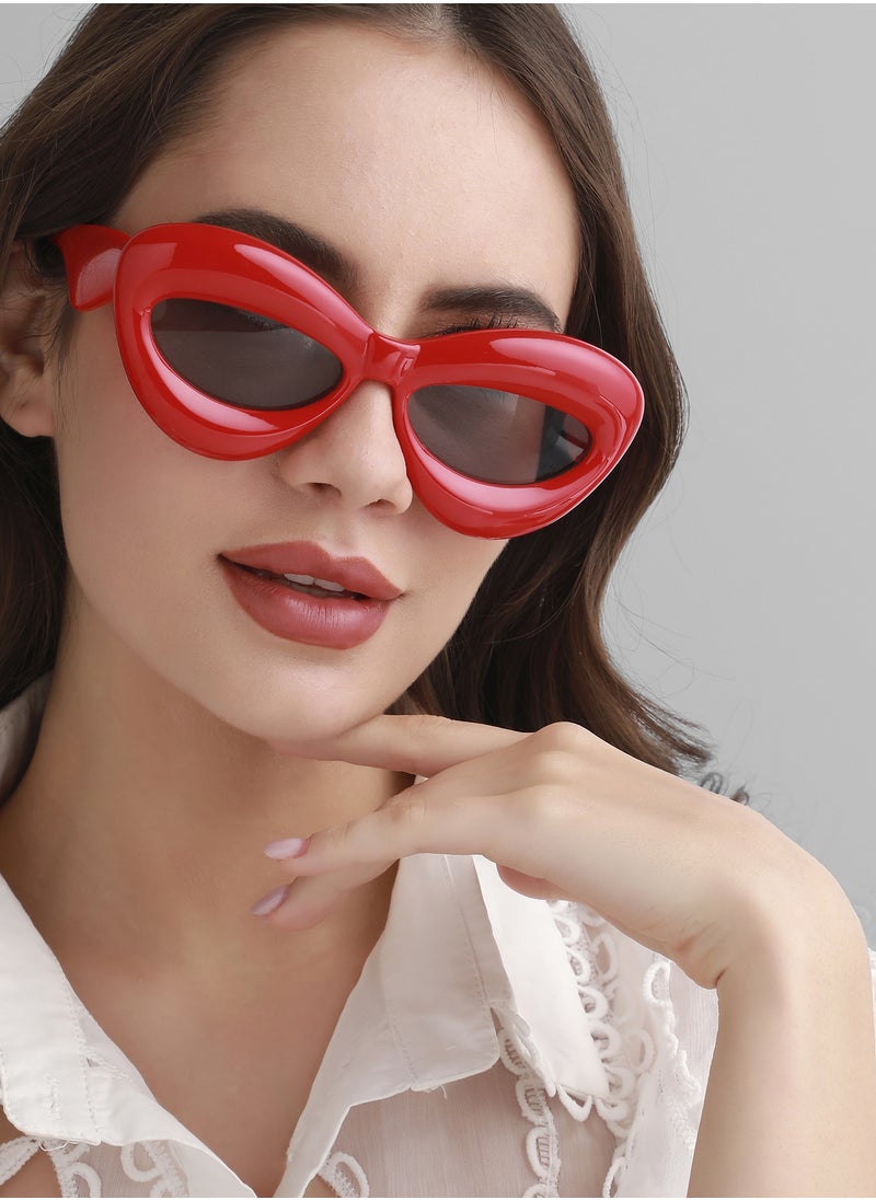 Haute Sauce Haute Sauce Women's Solid Cateye Sunglasses - Red Frame | Black Polycarbonate Lens For Casual Wear | One-Size | Full Rim Polarized Lens | Polycaronate Sunglass For Everyday Wear  - Image 2