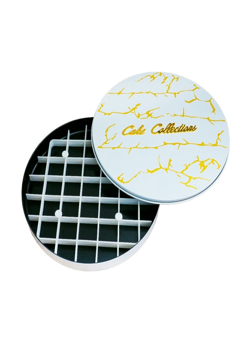 صينية خبز البسبوسة مع قطاعة باللون الأبيض شكل دائري