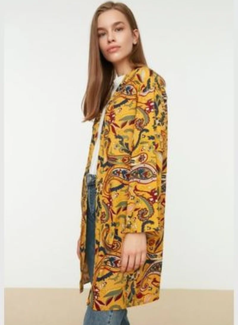 trendyol Yellow Paisley Patterned Viscose Kimono & Kaftan TCTSS21KK0004
