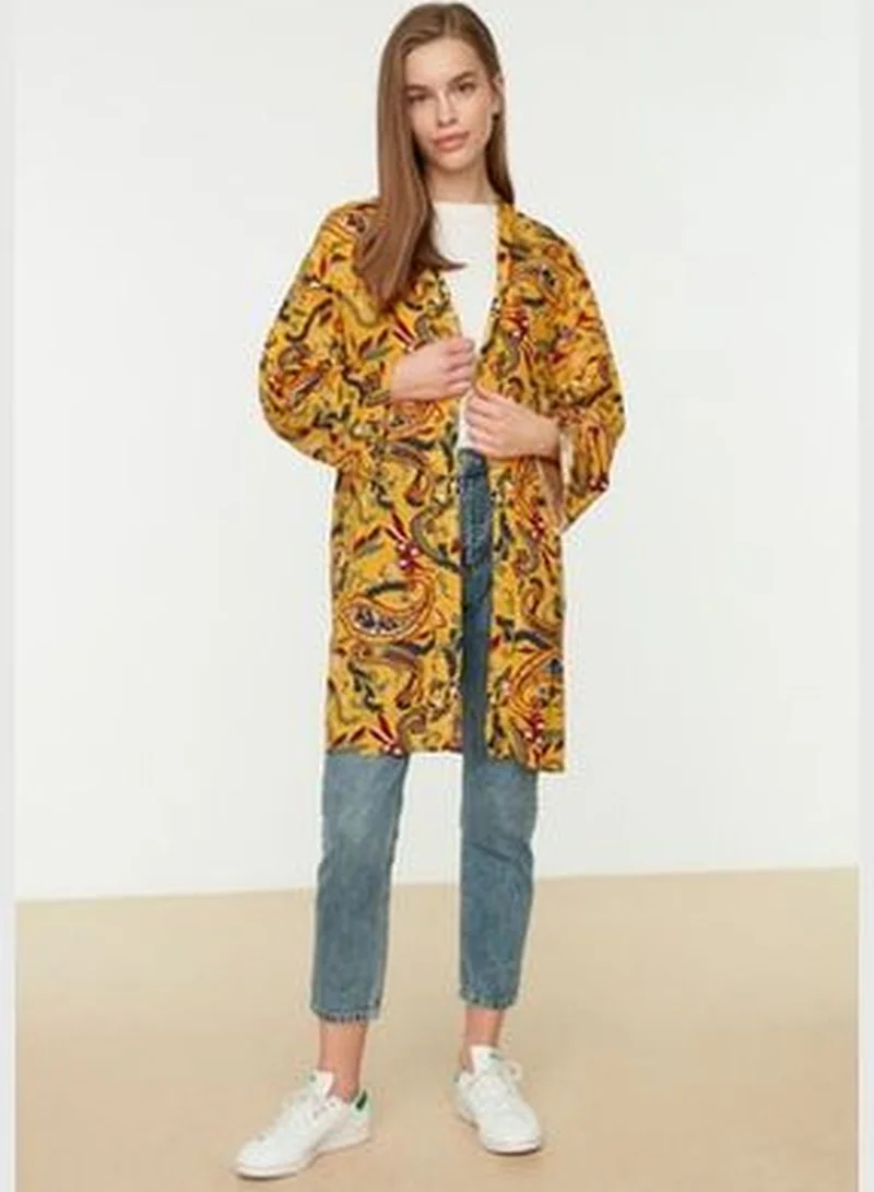 trendyol Yellow Paisley Patterned Viscose Kimono & Kaftan TCTSS21KK0004
