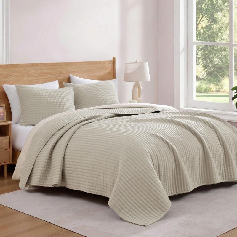 WRENSONGE Queen Quilt-3 Pieces Lightweight Bedspreads Light Oatmeal Queen Size Quilt Bedding Set for All Seasons, Soft Summer Coverlet with 2 Pillow Shams Suitable for Bed & Couch - Image 3