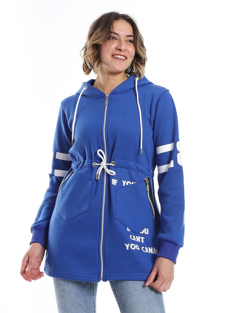 سيزار سويت شيرت حريمي مزودبغطاء للرأس وطباعات من الأمام - Image 1