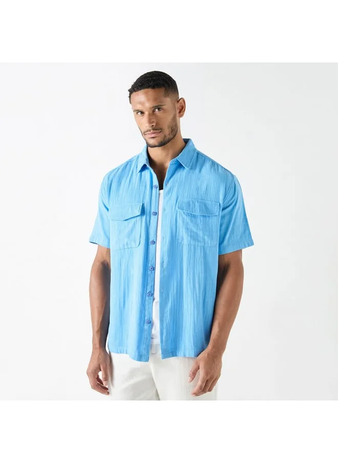 Iconic Textured Shirt with Short Sleeves and Front Pockets