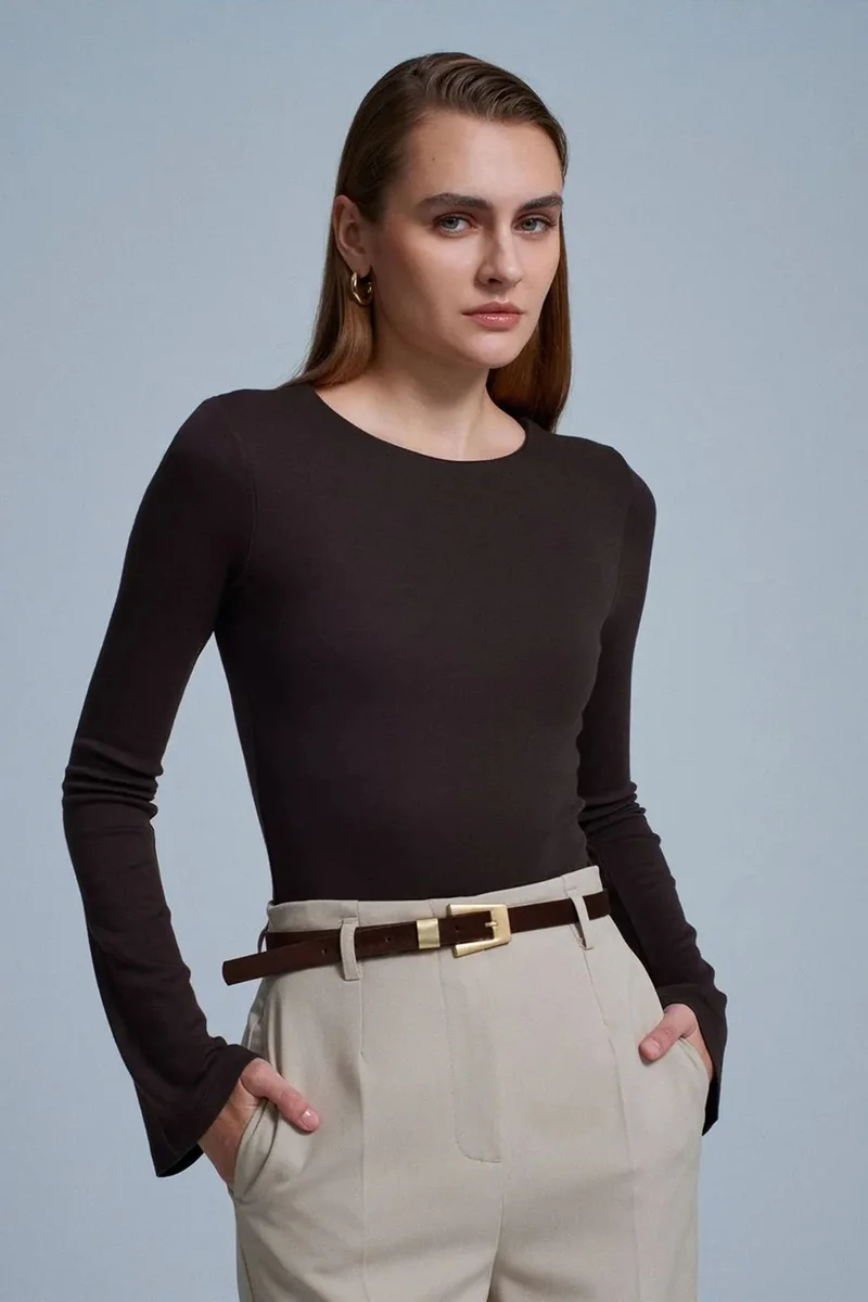 Dilvin Coffee Brown DILVIN Slim Fit Long Sleeve Crew Neck Blouse for Women | Best Price UAE