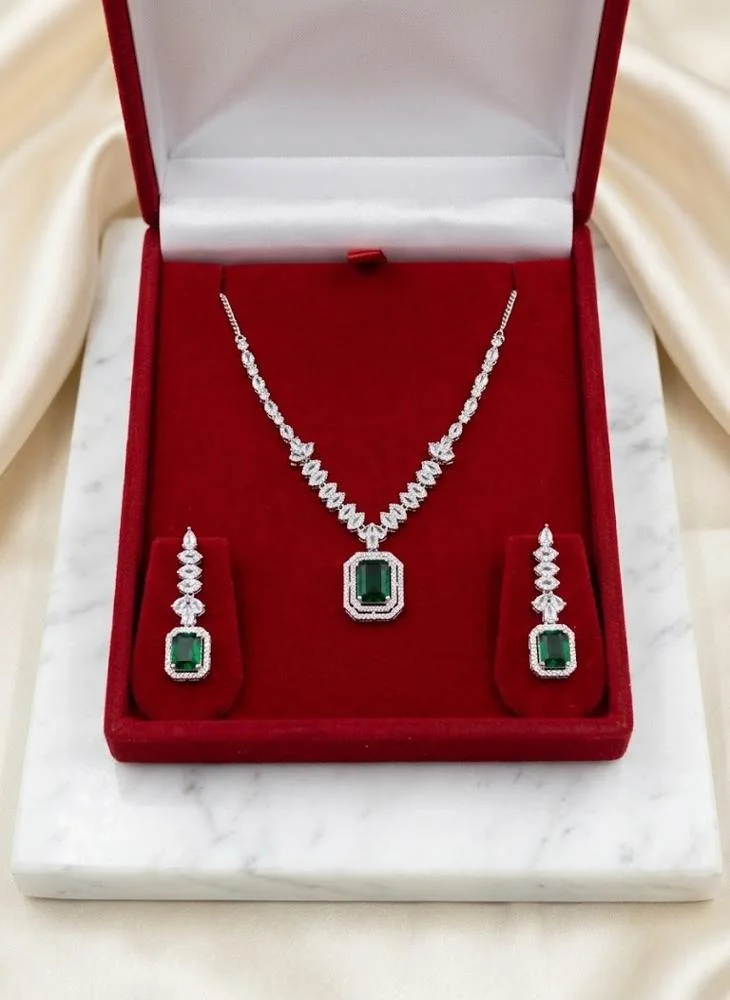 Viny Green Elegant American Diamond & Emerald Green Imitation Necklace Set for Women - Perfect for Parties, Weddings, & Festivals (Diwali, Eid) for Women | Best Price UAE