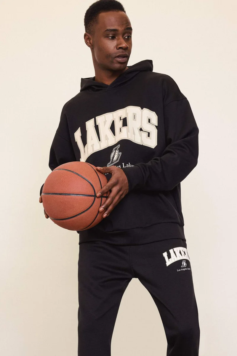 ديفاكتو DeFactoFit NBA Los Angeles Lakers Oversize Fit Scuba Fabric Sports Sweatshirt