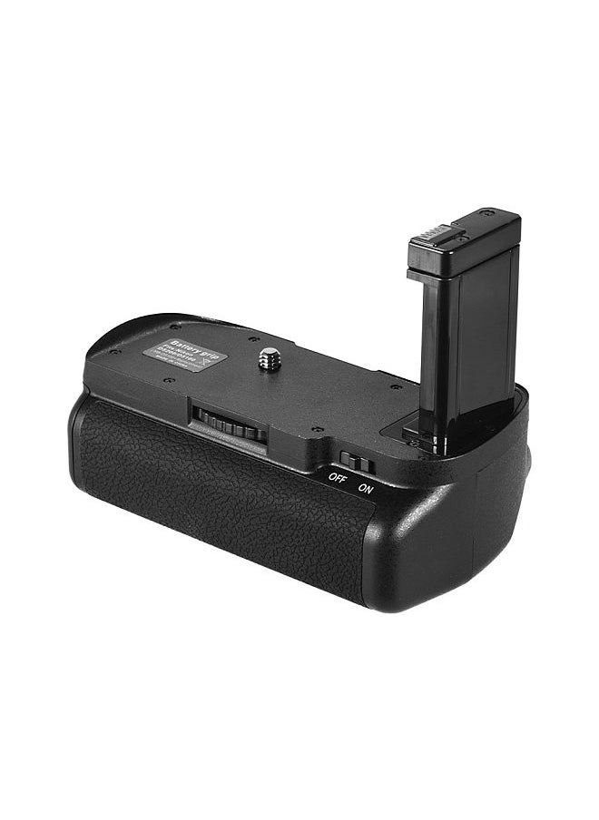 Generic - Vertical Battery Grip Holder for Nikon D5100 D5200 DSLR Camera EN-EL 14 Battery Powered with IR Remote Control - Image 1