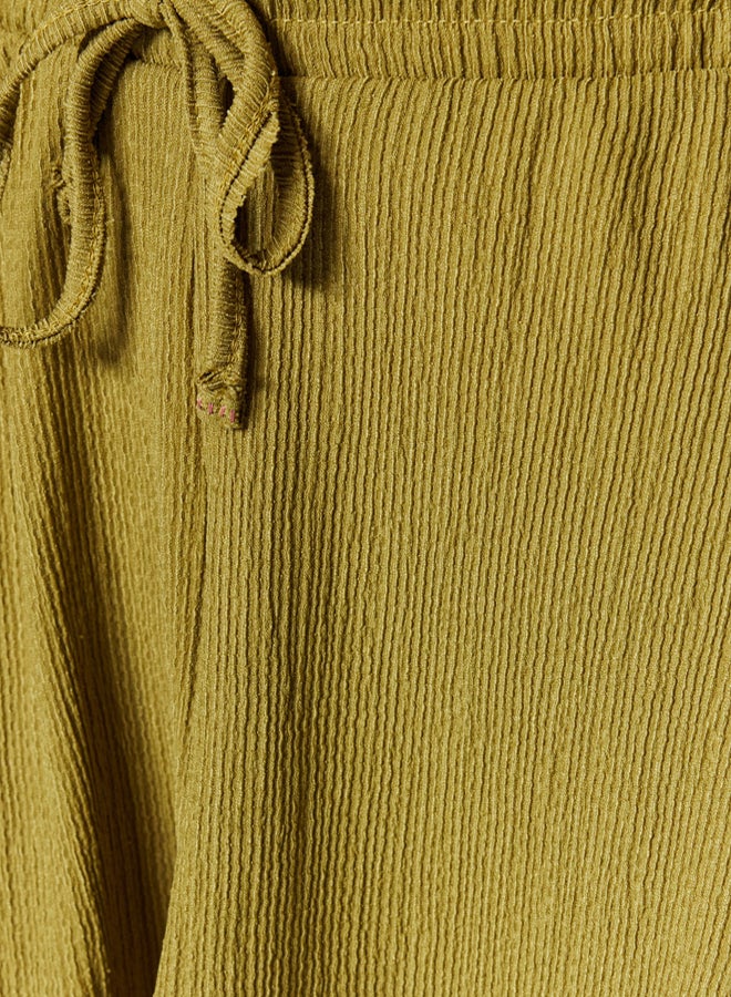 trendyol Oil Green Relaxed Fit Regular Waist Wrap/Textured Knitted Shorts  - Image 5