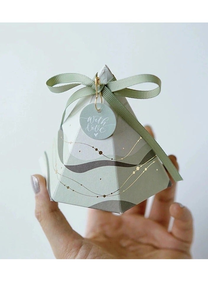 Set of 10 Elegant Pyramid-Shaped Favors – A Touch of Elegance for Your Events! - Image 1