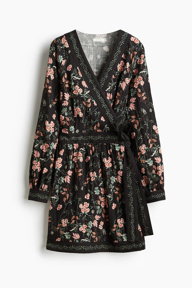 اتش اند ام فستان بتصميم ملفوف