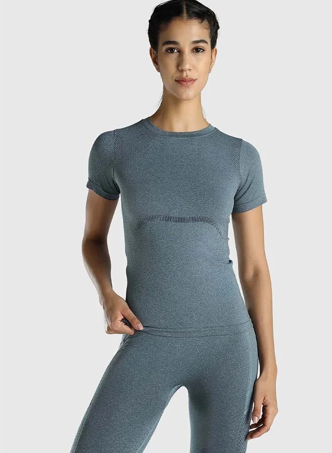 Women's Seamless Slim Fit T-shirt