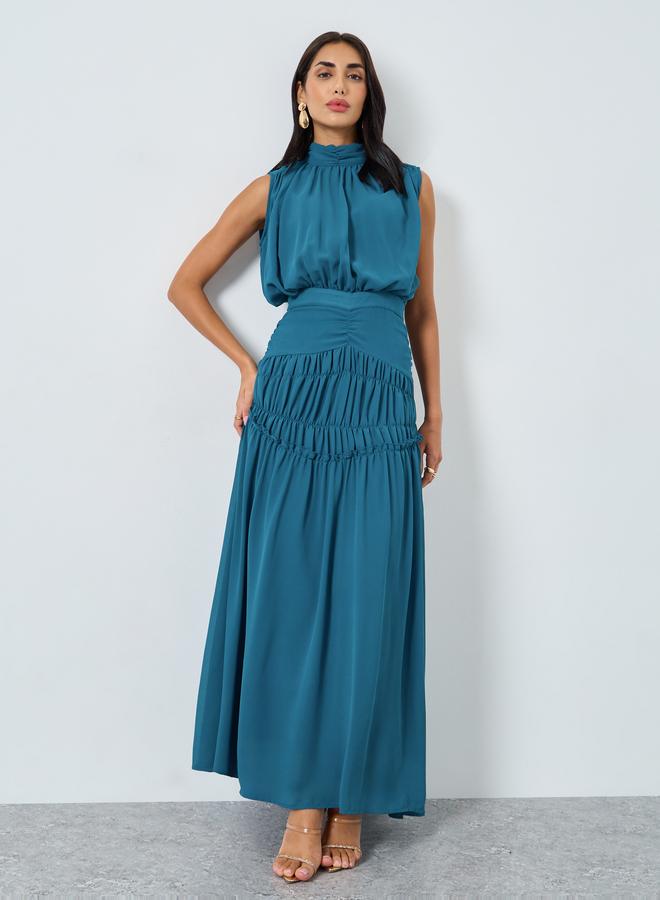 ستايلي فستان طويل بلا أكمام مع كسرات - Image 2