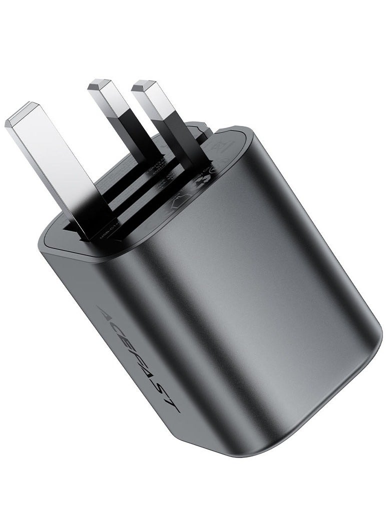 ACEFAST A122 PD65W GaN wall charger. - Image 4
