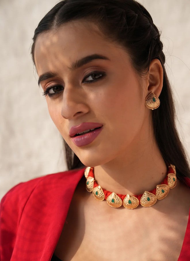 Binnis Wardrobe Gold Plated Gemstone Studded Eira Threaded Choker Jewellery Set - Image 1