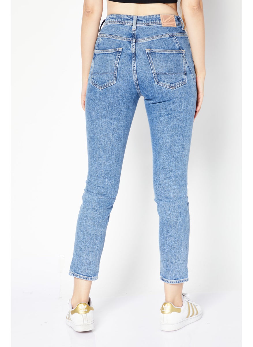 Pepe Jeans Women Mom Fit Plain Non-Stretchable Jeans, Blue  - Image 4