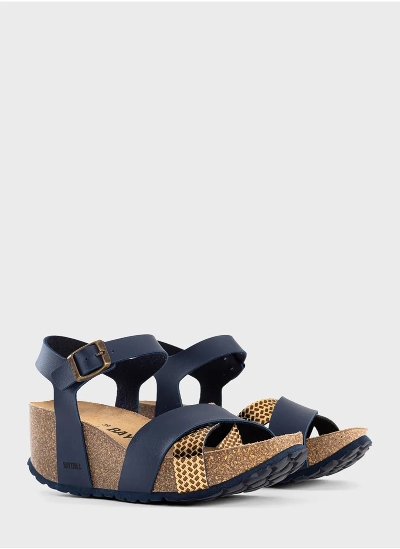 BAYTON Minorque Strappy Mid Heel Wedges