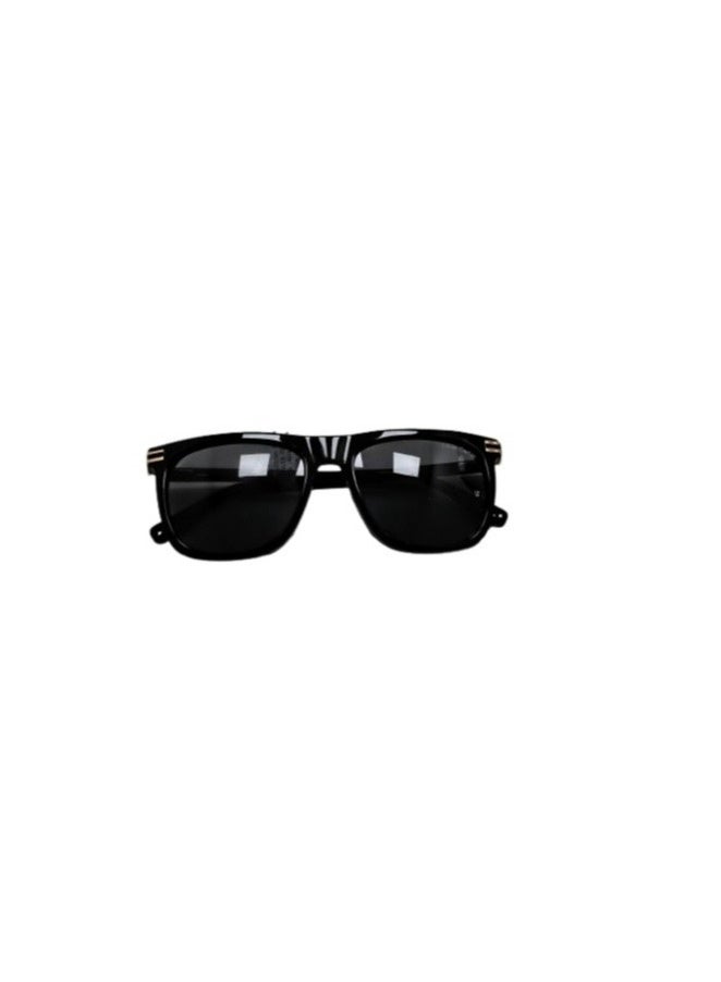 نظارات شمسية للجنسين من لويس كارتر 4824 COL.01 - Image 1