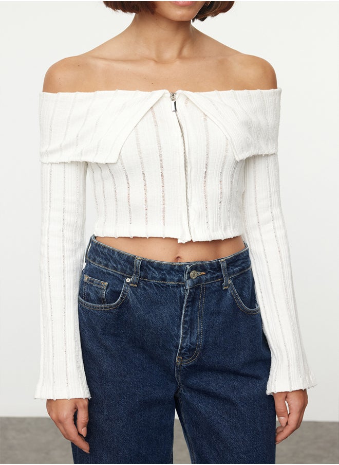 trendyol - Ecru Zipper Detailed Carmen Collar Crop/Short Regular/Normal Fit Knitted Blouse TWOAW25BZ00070 - Image 1
