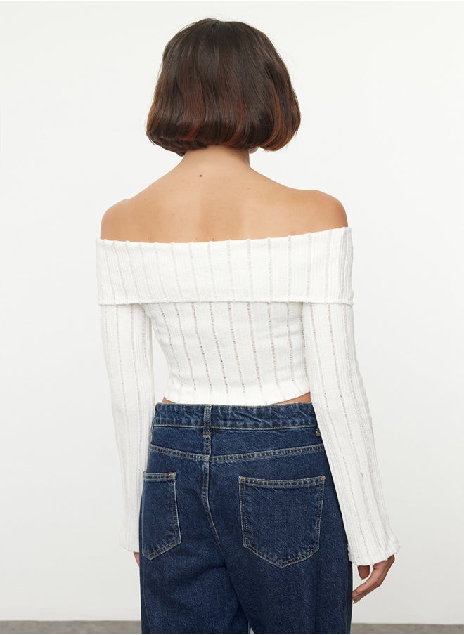trendyol - Ecru Zipper Detailed Carmen Collar Crop/Short Regular/Normal Fit Knitted Blouse TWOAW25BZ00070 - Image 1