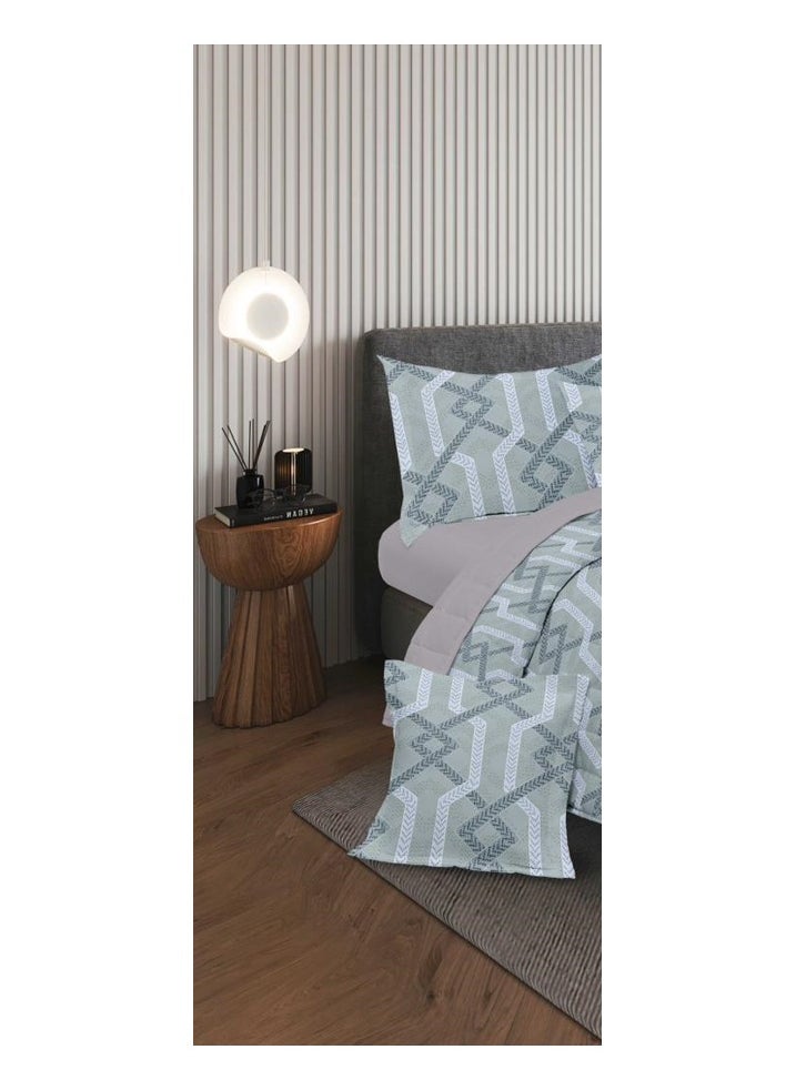 Red Rose A practical summer double bed sheet with a printed design to suit your room's decor, made of microfiber, measuring 230*250cm.  - Image 2