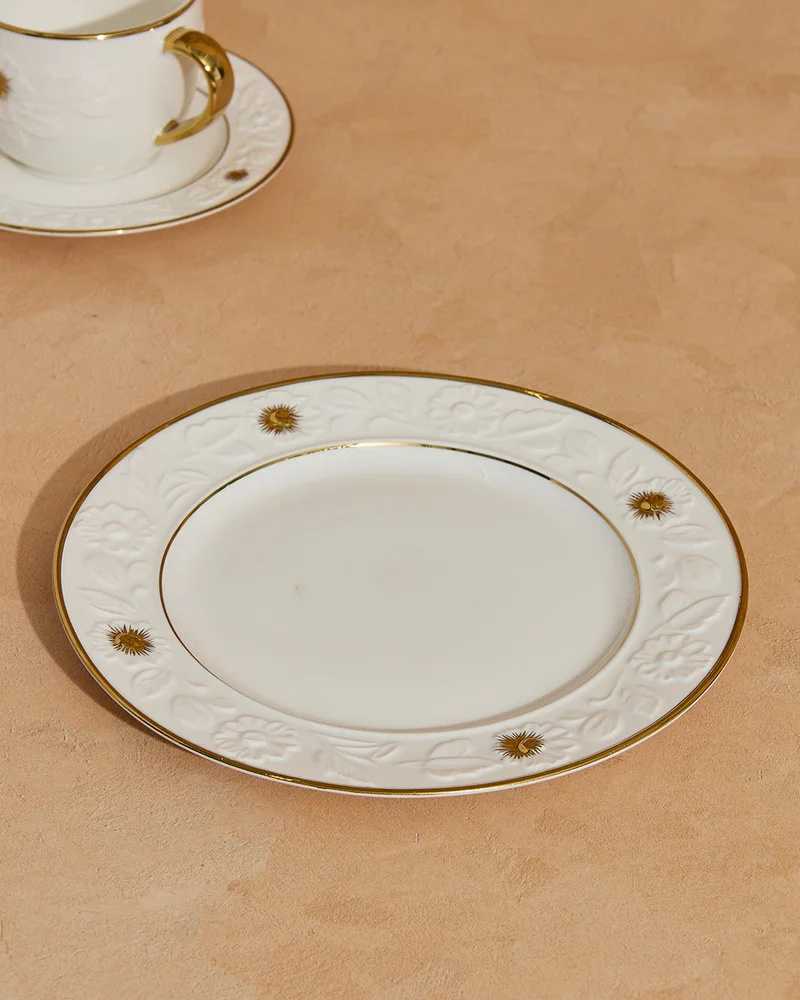 REDTAG White Embossed Dessert Plate With Rim