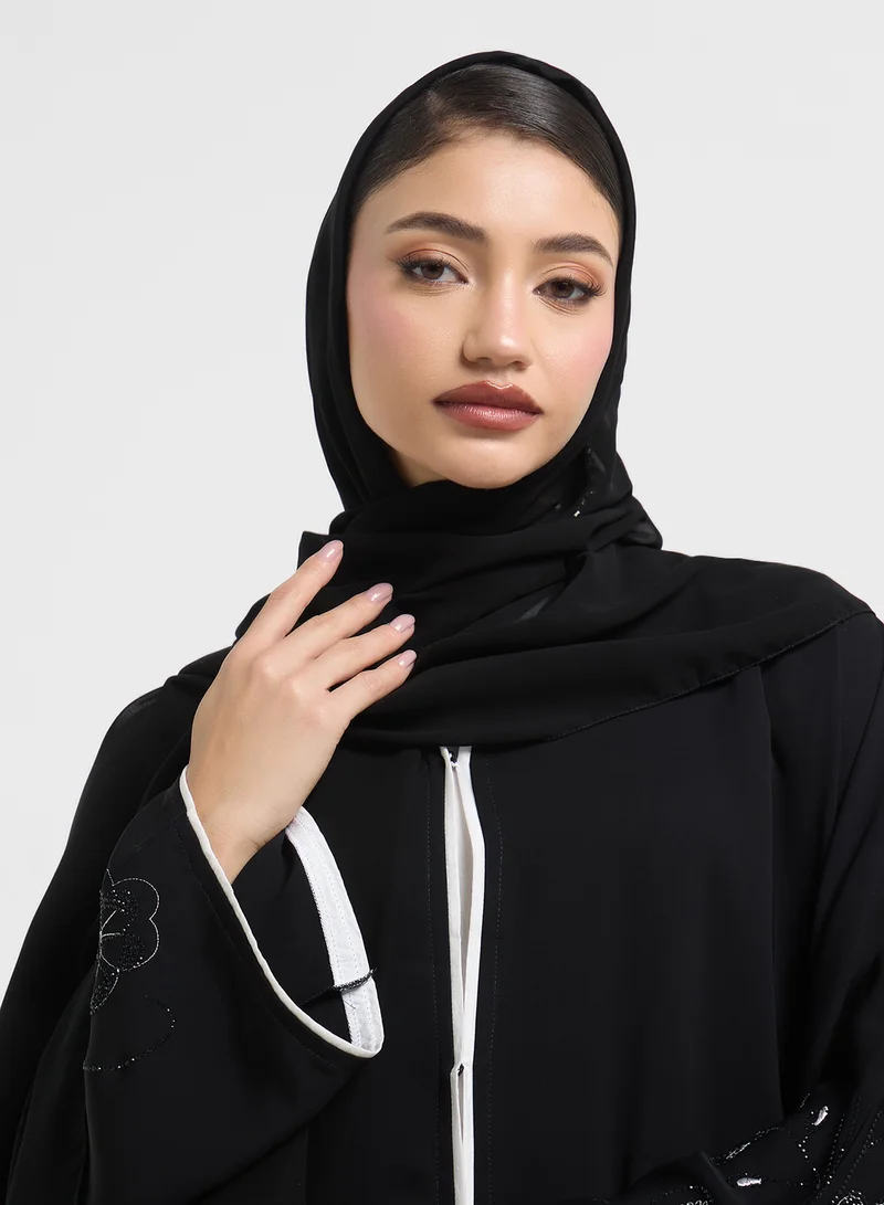 hayas closet Floral Sleeve V-Neck Abaya