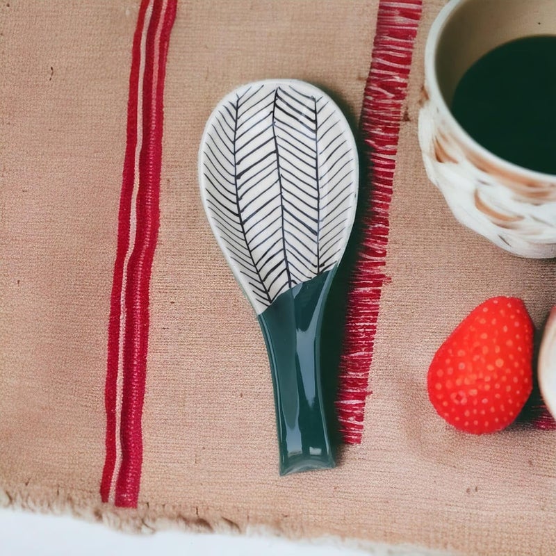 Malaikah Ceramic Spoon Rest Dark Green Zebra Print HandMade Ideal for Kitchen Tableware Cutlery Rest Pack of 1