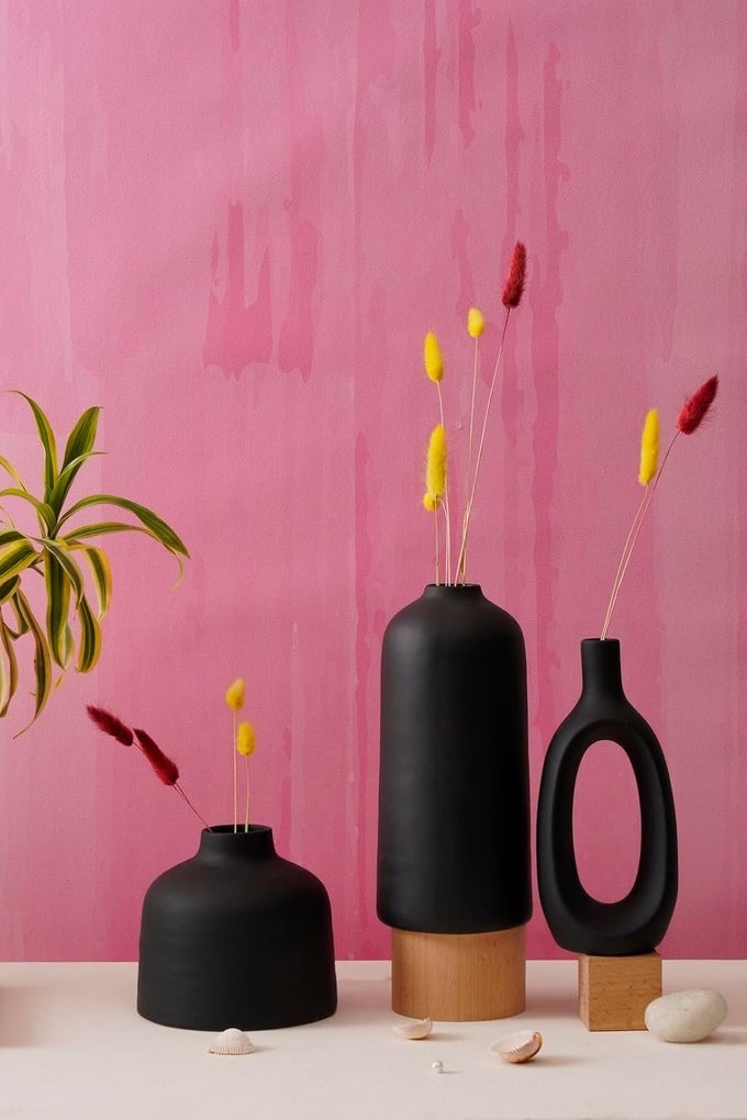 KIMONO VASE BLACK SET OF 3 MATTE FINISH CERAMIC DESIGN FLOWER VASES FOR HOME DECORATION CENTRE TABLE GARDEN SIDE CORNER BEAUTIFUL DECORATIVE VASES WITH UNIQUE QUALITY