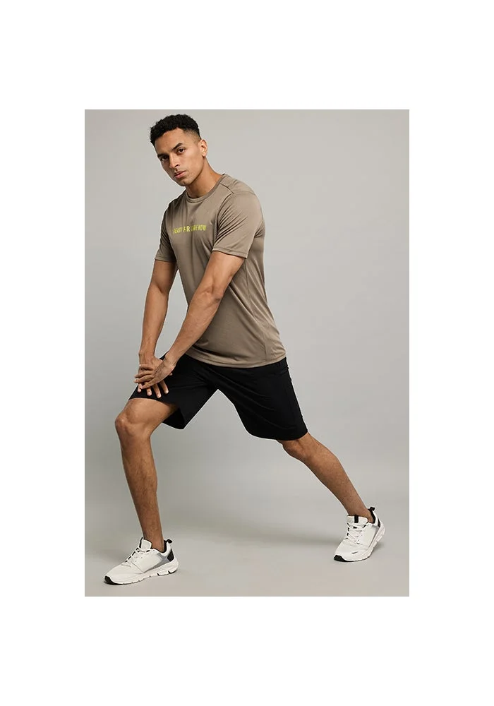 أر أند بي Solid Active Shorts with Drawstring Waist