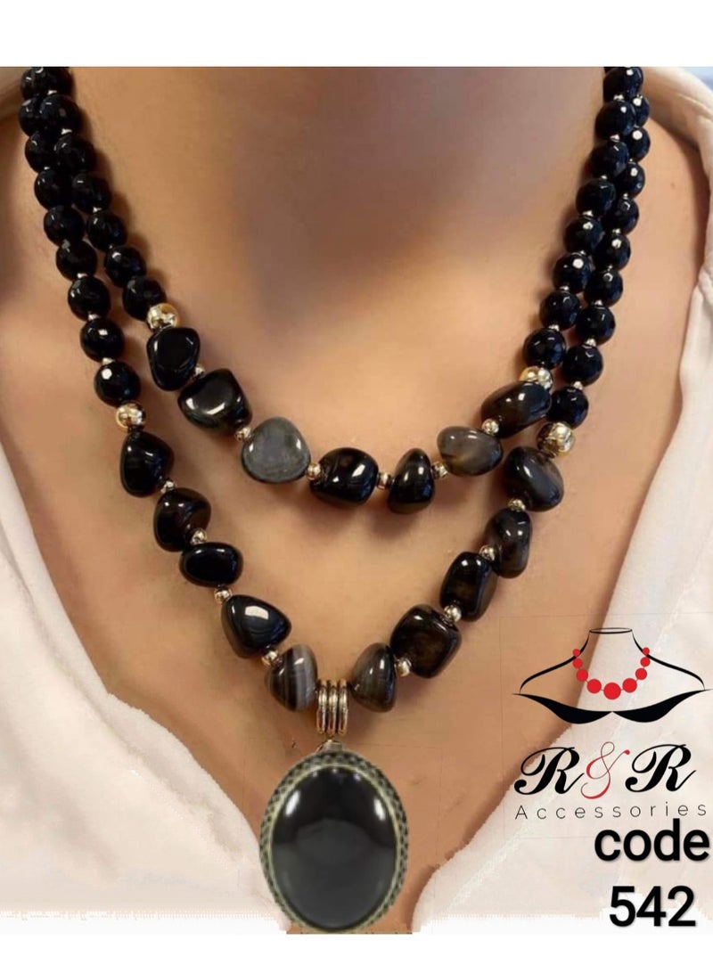 R&R Women's necklace made of natural agate and crystal pendant