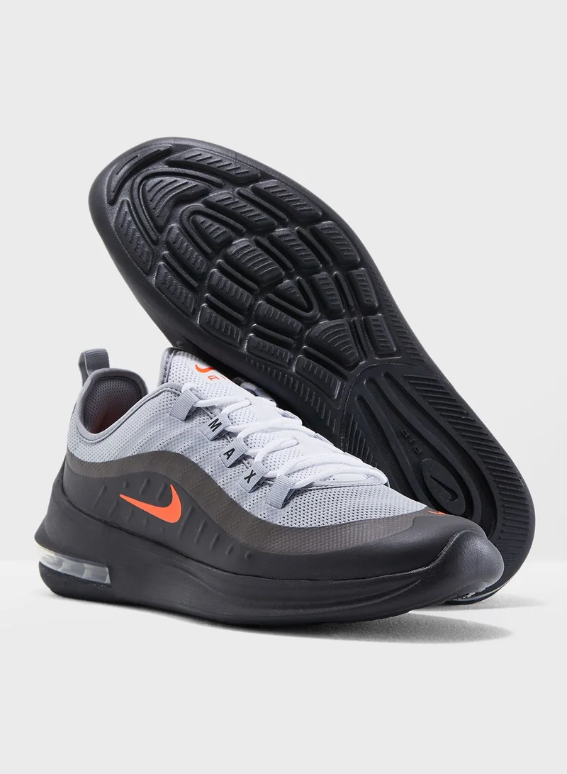 Nike Air Max Axis