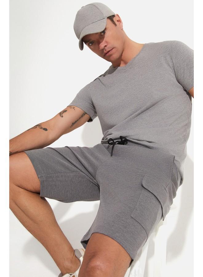 جون شورت رجالي كارجو جيوب رمادي مقاس عادي - Image 3