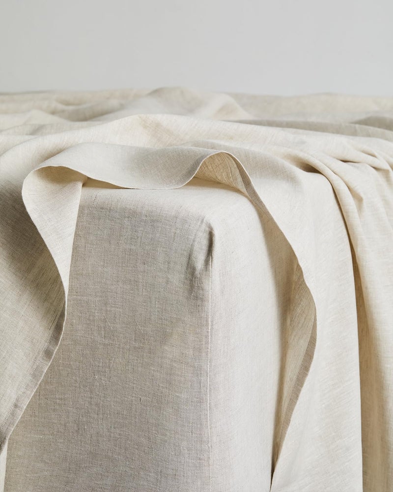 Bed Threads - Linen Fitted Sheet - 100% French Flax Linen - 170 GSM - Luxury & Eco-Friendly - Breathable, Durable & Soft - Single Fitted Sheet Only - Machine Washable - Queen - Oatmeal - Image 2