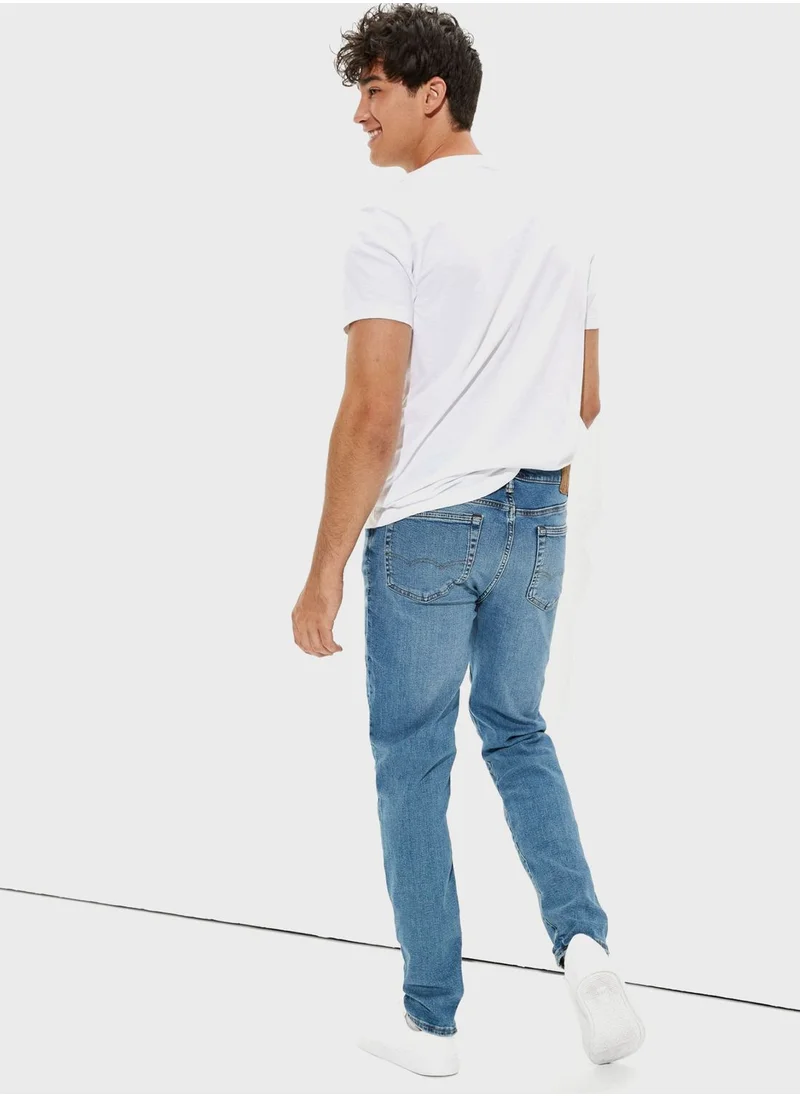American Eagle Light Wash Skinny Fit Jeans