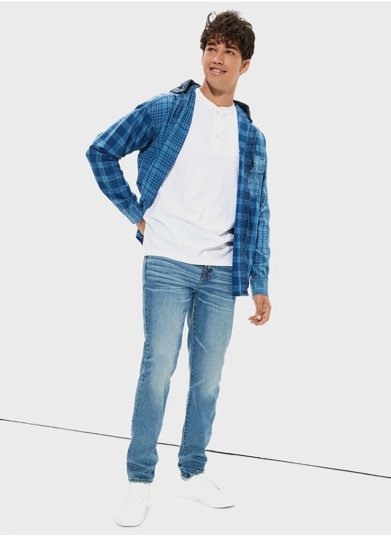 American Eagle Light Wash Skinny Fit Jeans