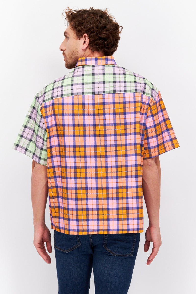 ASOS قميص كاجوال قصير الأكمام بتصميم عادي للرجال من أسوس، مزخرف بمربعات، متعدد الألوان - Image 2
