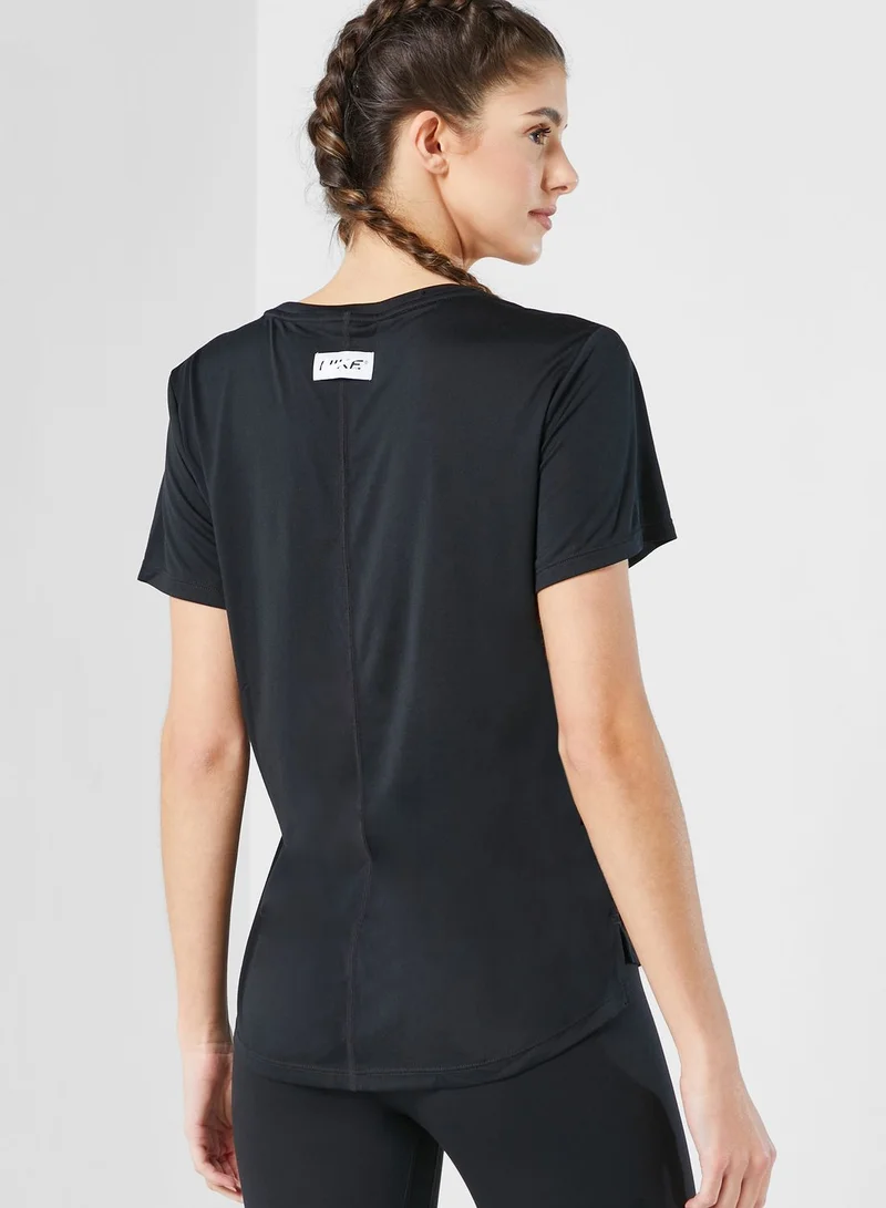 Nike Dri-Fit One Graphic T-Shirt