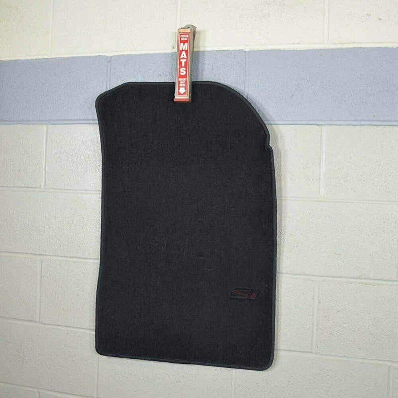 HI-TECH Car Wash Mat Clamps - Heavy Duty Wall Mount Floor Mat Holders - Secure, Durable, and Easy to Install - Ideal for Home Garages and Auto Shops - 1 Pack (Black) - Image 3