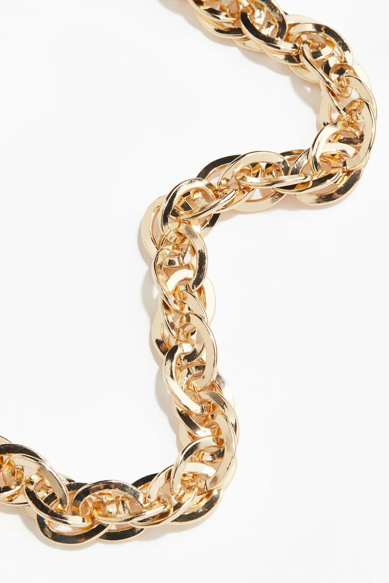 اتش اند ام قلادة بسلسلة