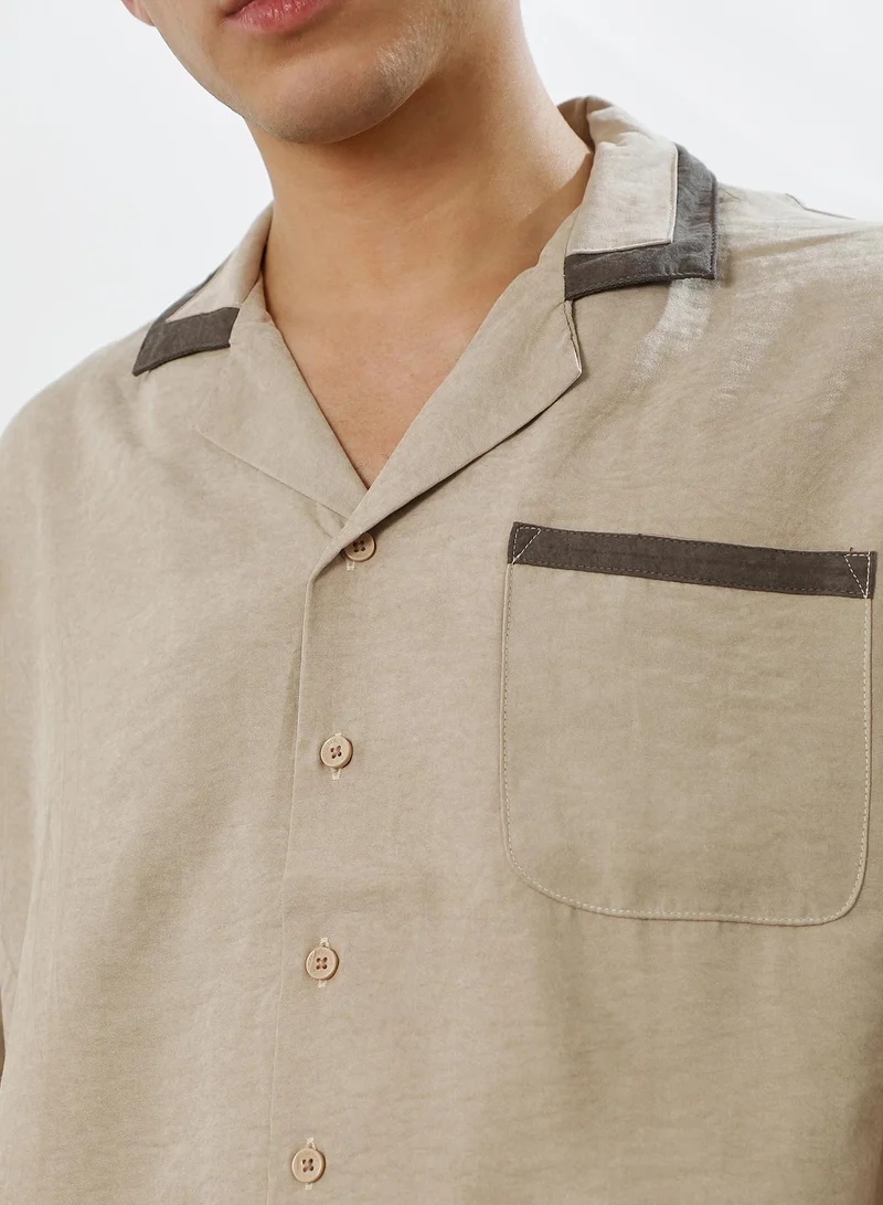 Campus Sutra Men's Beige Cuban Collar Shirt with Dark Brown Accents