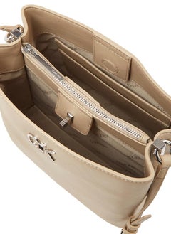 CALVIN KLEIN BLACK BUCKET BAG  - Image 4
